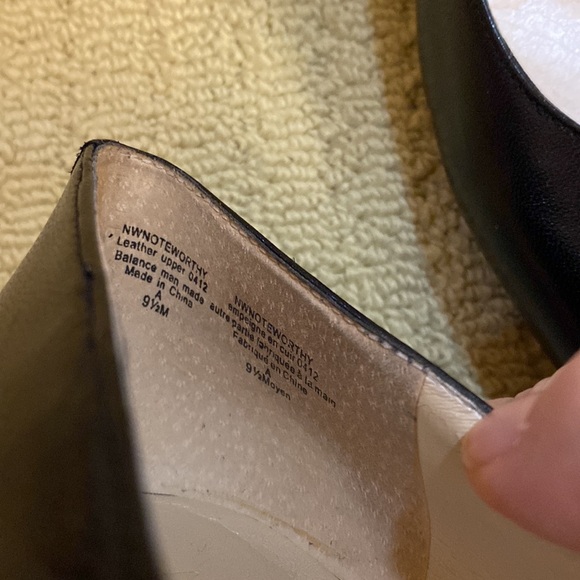 Nine West Black Pumps - Picture 6 of 6